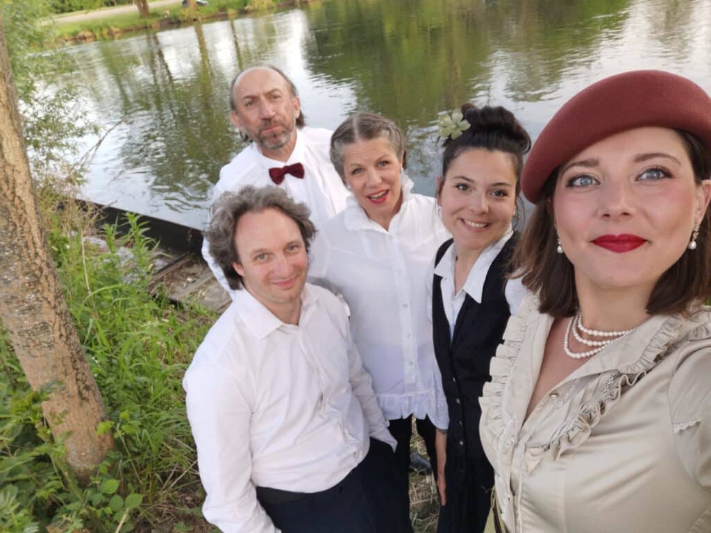 Louise Morstan et la Marmotte Rouge